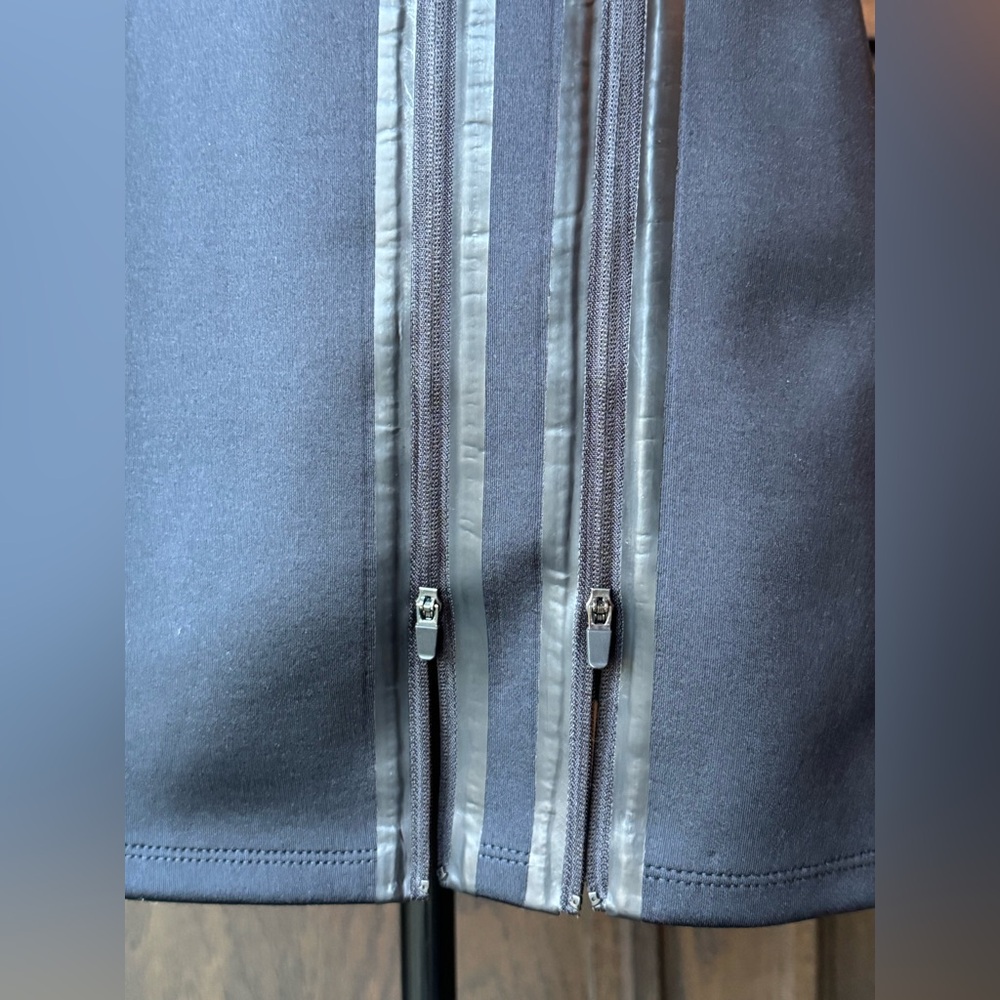 Fabletics Women's Cornado Black Mini Athletic Double Zipper Skirt Sz S - Picture 5 of 6